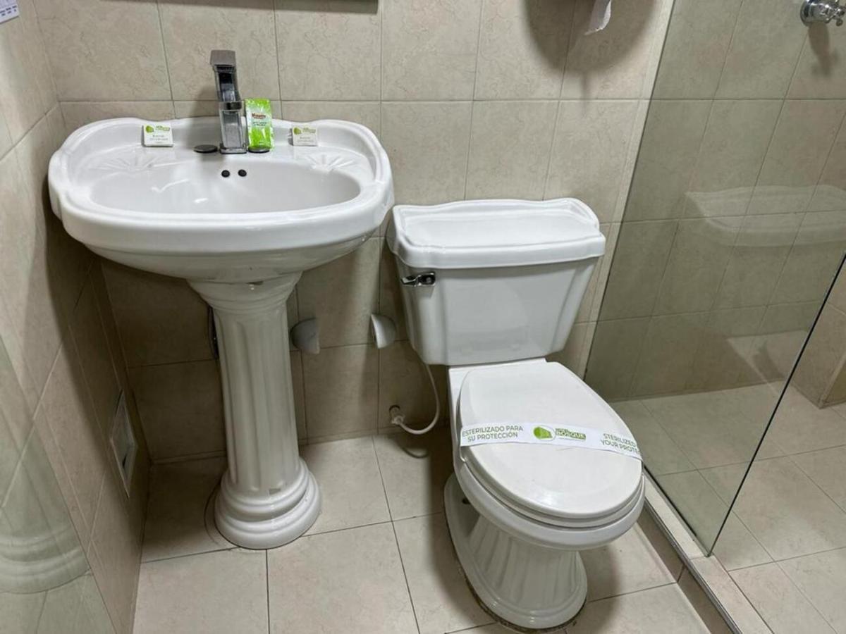 Hotel Bosque Chapinero Bogotá Kültér fotó